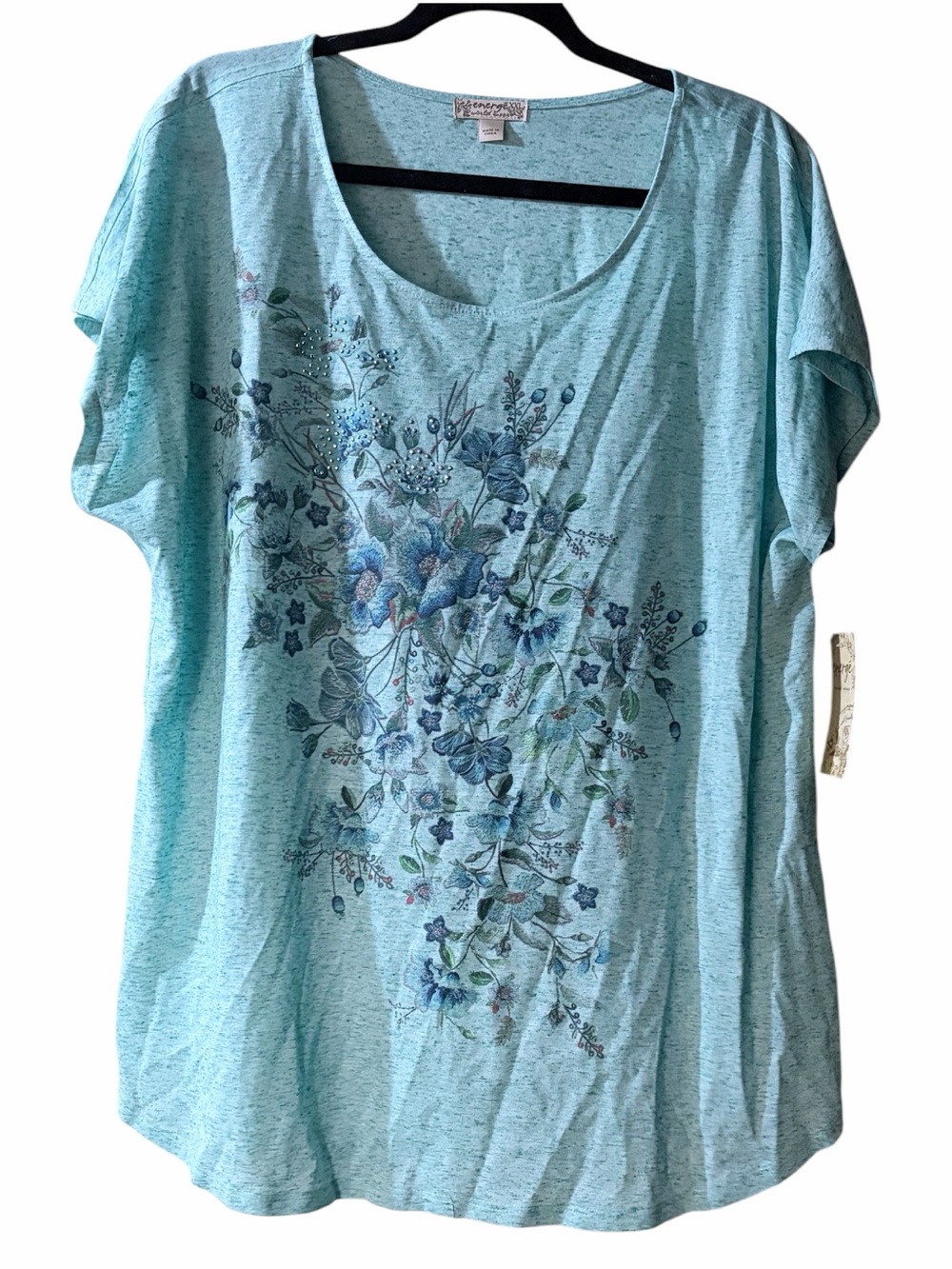 NWT Plus Size Light Blue Floral Design Tee XXL